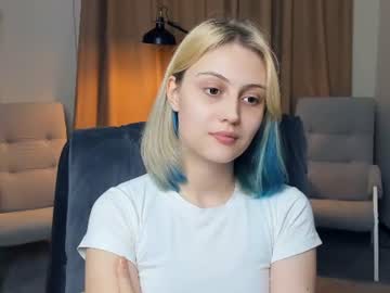 angelinaholly live webcam