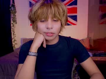aronn_44 live webcam