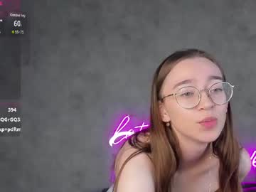 lucyy_green live webcam