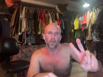 monstercock8inchs live webcam