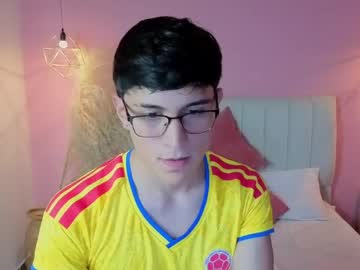 ryan_valentino live webcam