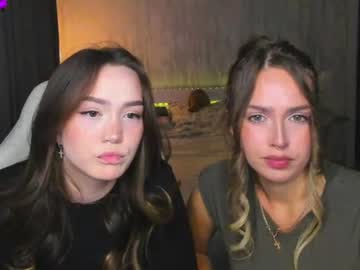 top_twins live webcam