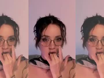 /register/ webcam capture