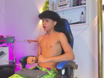 /register/ webcam capture