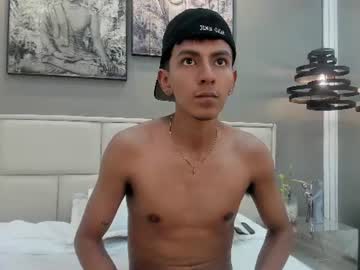 /register/ webcam capture