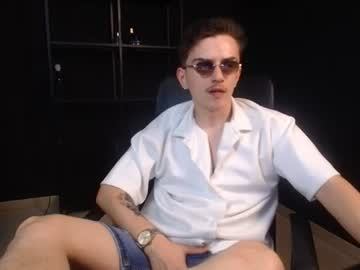 /register/ webcam capture