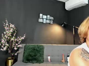 /register/ webcam capture
