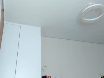 /register/ webcam capture