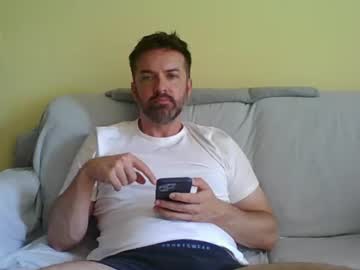 /register/ webcam capture
