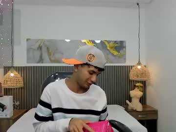 /register/ webcam capture