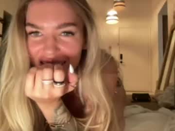 /register/ webcam capture