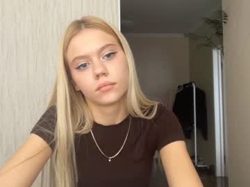 /register/ webcam capture