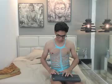 /register/ webcam capture