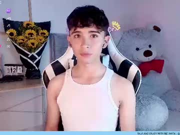 /register/ webcam capture