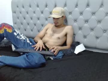 /register/ webcam capture