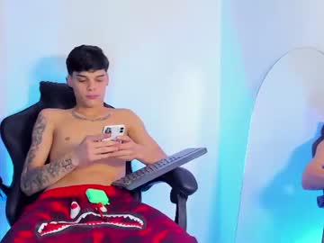 /register/ webcam capture