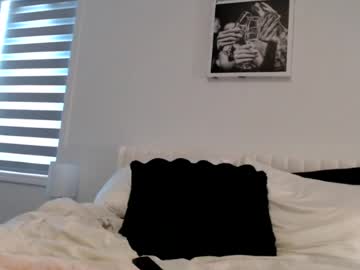 /register/ webcam capture