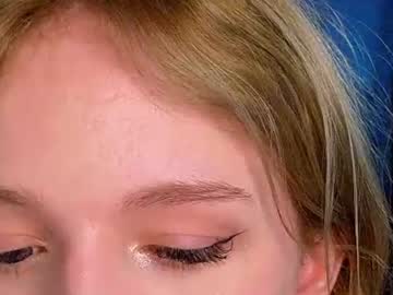 /register/ webcam capture