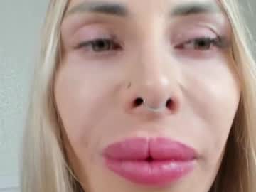 /register/ webcam capture