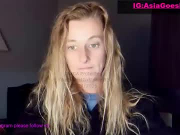 /register/ webcam capture