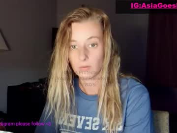 /register/ webcam capture